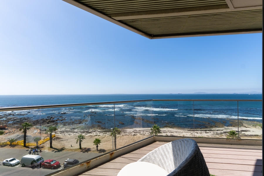 3 Bedroom Property for Sale in Mouille Point Western Cape